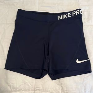 Navy high waisted Nike Pros